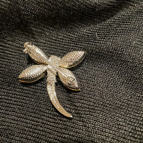 Vintage Broach - Picture 2 of 4